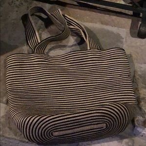 Straw tote